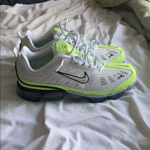 Nike Vapormax 360